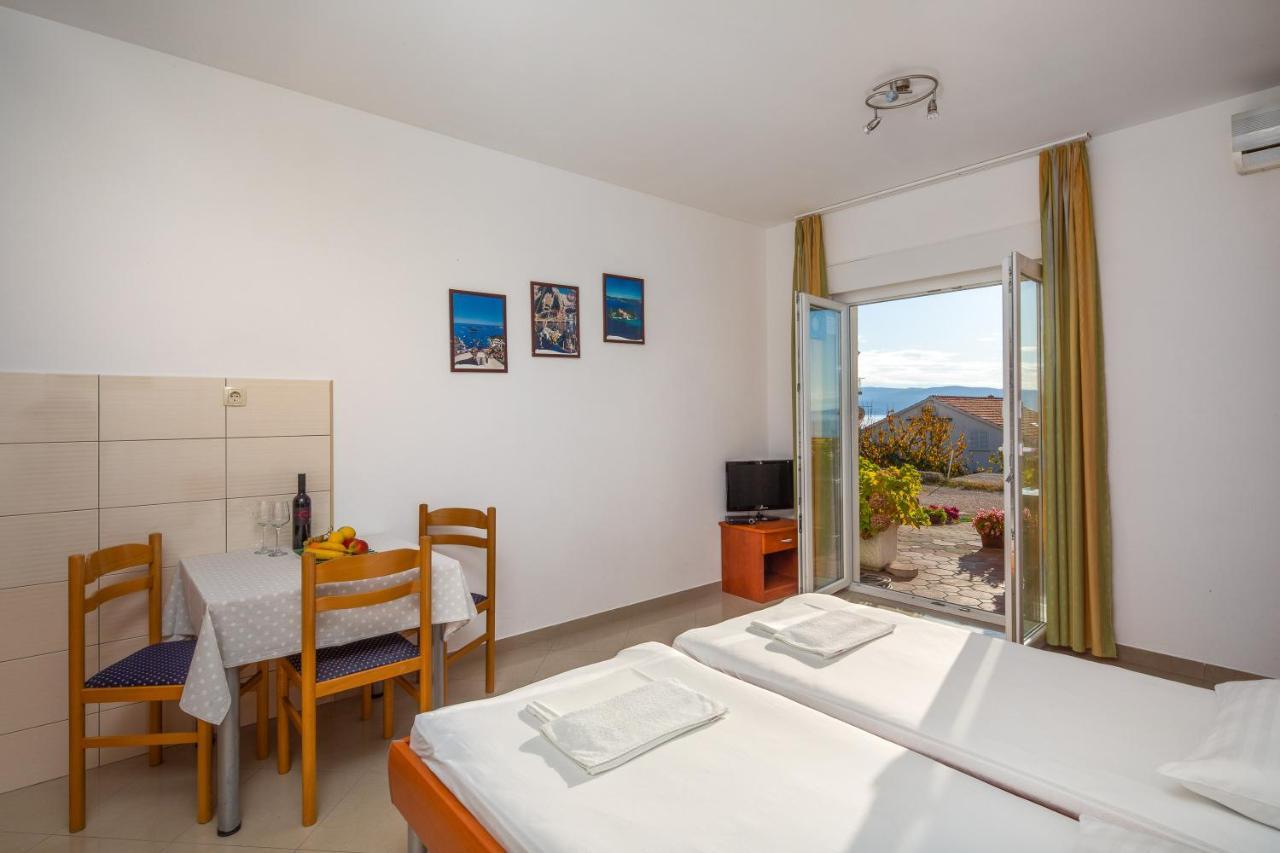 Seaview Apartments Grizelj Duce Bagian luar foto