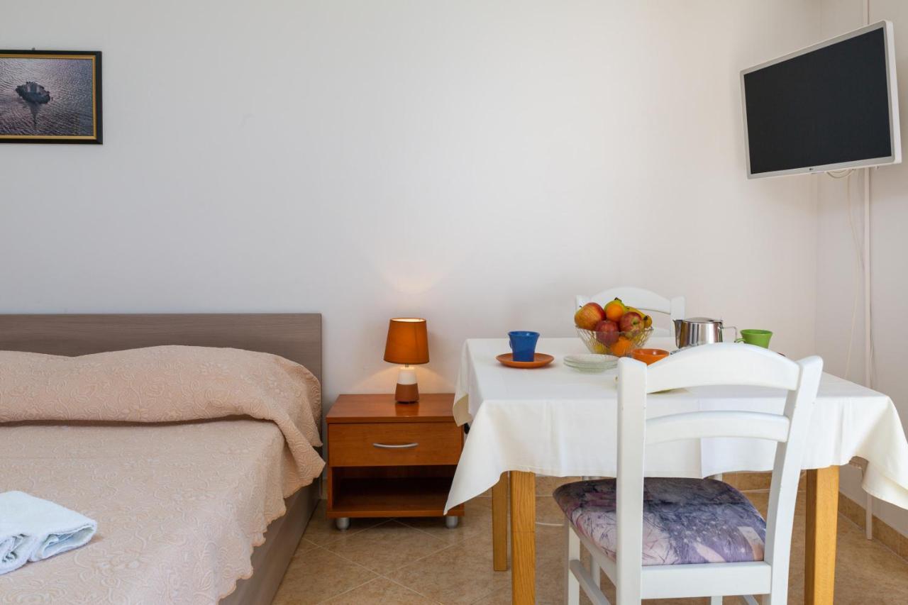 Seaview Apartments Grizelj Duce Bagian luar foto