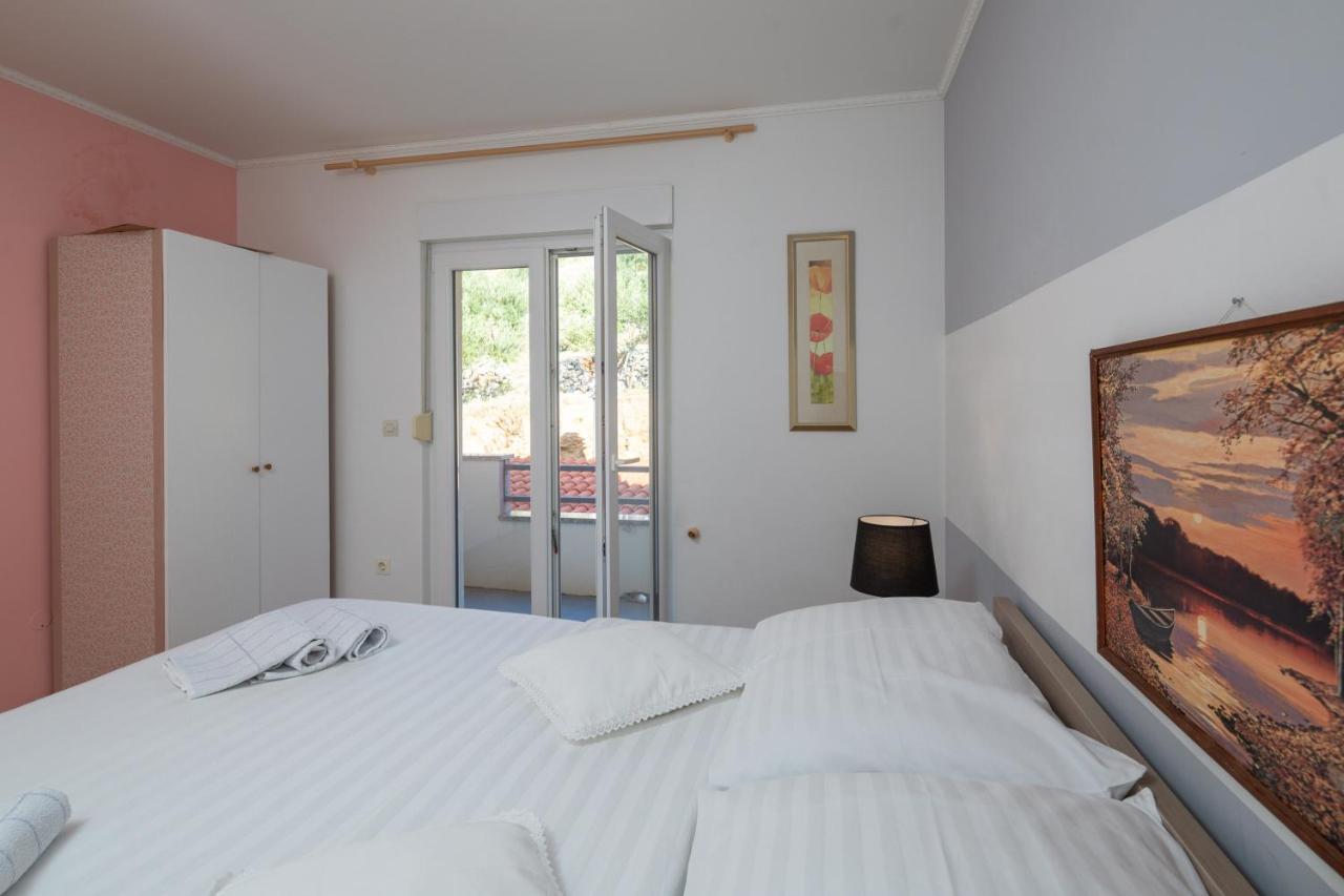Seaview Apartments Grizelj Duce Bagian luar foto